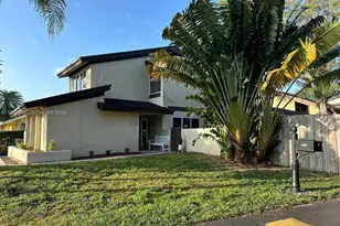 8320 SW 39th Ct, Davie, FL 33328 - Photo 1