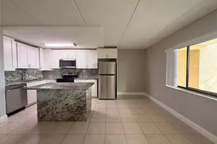 105 Meadows Cir, Boynton Beach, FL 33436 - Photo 1