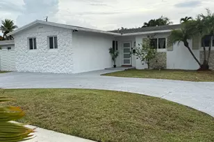 19500 SW 97th Pl, Cutler Bay, FL 33157 - Photo 1