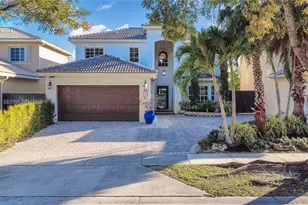 9008 SW 211th Ln, Cutler Bay, FL 33189 - Photo 1