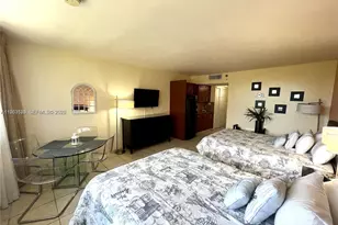 19201 Collins Ave, Sunny Isles Beach, FL 33160 - Photo 1