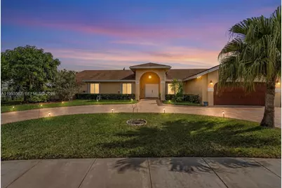 450 NW 201st Ave, Pembroke Pines, FL 33029 - Photo 1