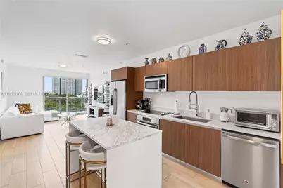 1600 SW 1st Ave #807, Miami, FL 33129 - Photo 1
