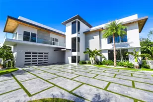 7301 SW 173rd St, Palmetto Bay, FL 33157 - Photo 1