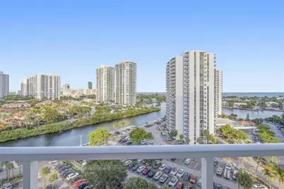 3731 N Country Club Dr #1421, Aventura, FL 33180 - Photo 1