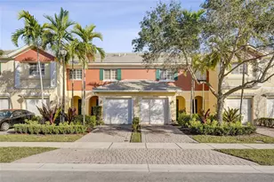 7717 Paddock Pl, Davie, FL 33328 - Photo 1