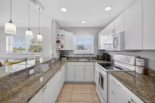 2715 NE 49th St, Fort Lauderdale, FL 33308 - Photo 1