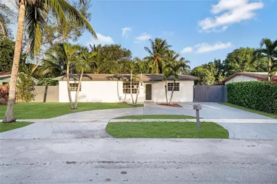 368 SW 64th Ter, Margate, FL 33068 - Photo 1