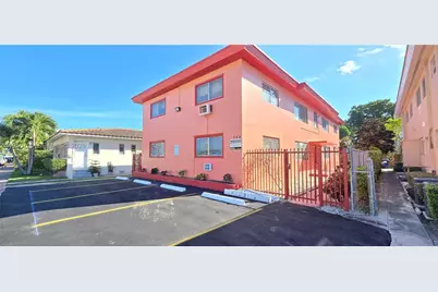 744 85th St #4, Miami Beach, FL 33141 - Photo 1