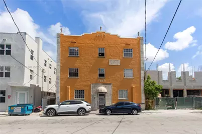1043 NW 2nd St #9, Miami, FL 33128 - Photo 1