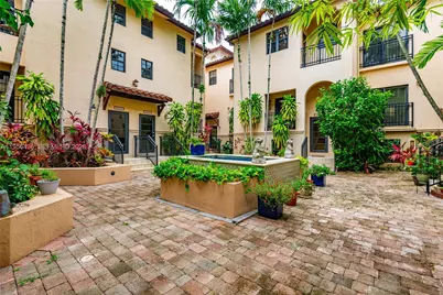 2819 Coconut Ave #2819, Miami, FL 33133 - Photo 1