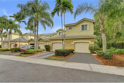 2050 Pasa Verde Ln, Weston, FL 33327 - Photo 1