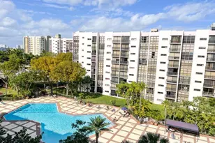 16919 N Bay Rd, Sunny Isles Beach, FL 33160 - Photo 1