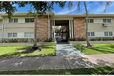 6511 Santona St #C8, Coral Gables, FL 33146 - Photo 1