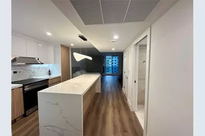 2301 Collins Ave #1421, Miami Beach, FL 33139 - Photo 1