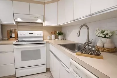 3920 Inverrary Blvd #608C, Lauderhill, FL 33319 - Photo 1