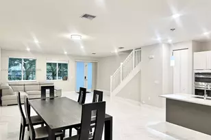 10420 NW 67th St, Doral, FL 33178 - Photo 1