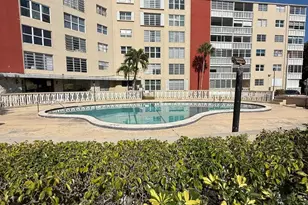 1475 NE 125th Terrace, North Miami, FL 33161 - Photo 1