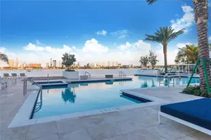 17301 Biscayne Blvd, North Miami Beach, FL 33160 - Photo 1