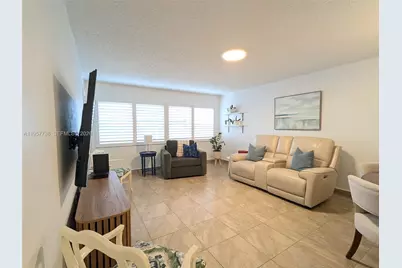 330 SE 2nd St #102E, Hallandale Beach, FL 33009 - Photo 1