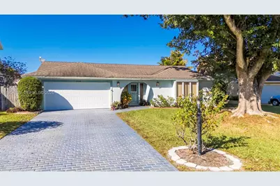1128 W Rainwood Cir W, Palm Beach Gardens, FL 33410 - Photo 1