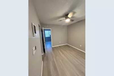 1720 NW 1st Pl #2, Miami, FL 33136 - Photo 1