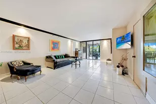 2802 N 46th Ave, Hollywood, FL 33021 - Photo 1