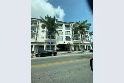 650 Palm Ave #4-A8, Hialeah, FL 33010 - Photo 1