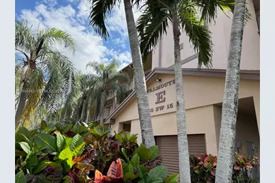 12550 SW 15th St #406E, Pembroke Pines, FL 33027 - Photo 1