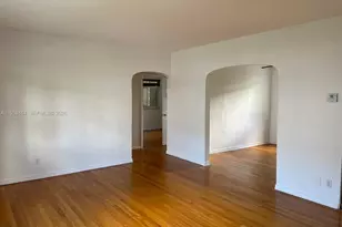 530 SW 10th St, Miami, FL 33130 - Photo 1