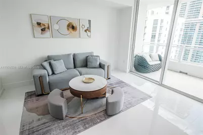 1080 Brickell Ave #3904, Miami, FL 33131 - Photo 1