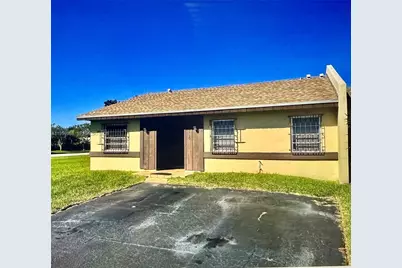 12320 SW 111th S Canal St Rd, Miami, FL 33186 - Photo 1