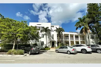 1241 14th St #8, Miami Beach, FL 33139 - Photo 1