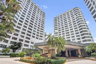 999 Brickell Bay Dr, Miami, FL 33131 - Photo 1