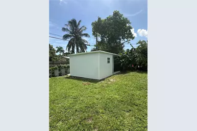 19215 NW 7th Ct #B, Miami Gardens, FL 33169 - Photo 1
