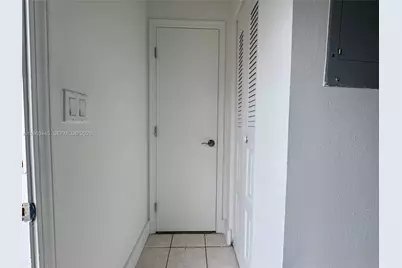 15385 S Dixie Hwy #13, Palmetto Bay, FL 33157 - Photo 1