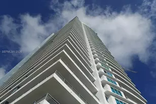 60 SW 13th St, Miami, FL 33130 - Photo 1