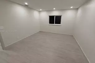 9960 NW 23rd St, Coral Springs, FL 33065 - Photo 1