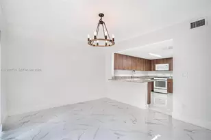 7074 SW 114th Pl, Miami, FL 33173 - Photo 1