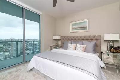 79 SW 12th St #3412-S, Miami, FL 33130 - Photo 1