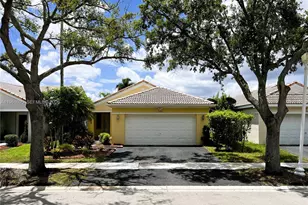 1605 Salerno Cir, Weston, FL 33327 - Photo 1