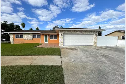 19102 NW 33rd Pl #19102, Miami Gardens, FL 33056 - Photo 1