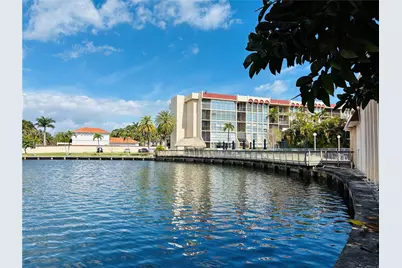 2001 Atlantic Shores Blvd #409, Hallandale Beach, FL 33009 - Photo 1
