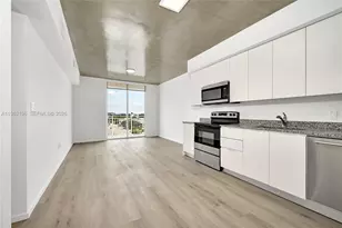 475 NE 125th St, North Miami, FL 33161 - Photo 1