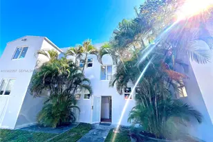 1015 S 17th Ave, Hollywood, FL 33020 - Photo 1