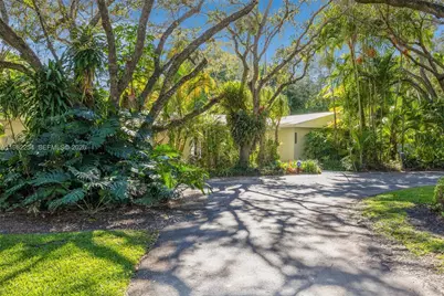 6630 SW 102nd St #6630, Pinecrest, FL 33156 - Photo 1