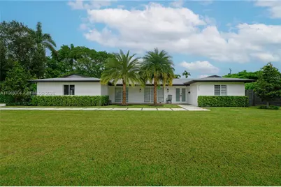 8605 SW 162nd St, Palmetto Bay, FL 33157 - Photo 1