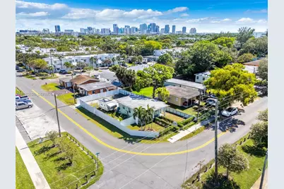 844 NW 15th Ave, Fort Lauderdale, FL 33311 - Photo 1