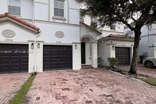 10762 NW 80th Ln, Doral, FL 33178 - Photo 1