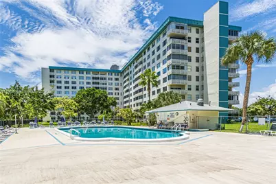4330 Hillcrest Dr #716, Hollywood, FL 33021 - Photo 1